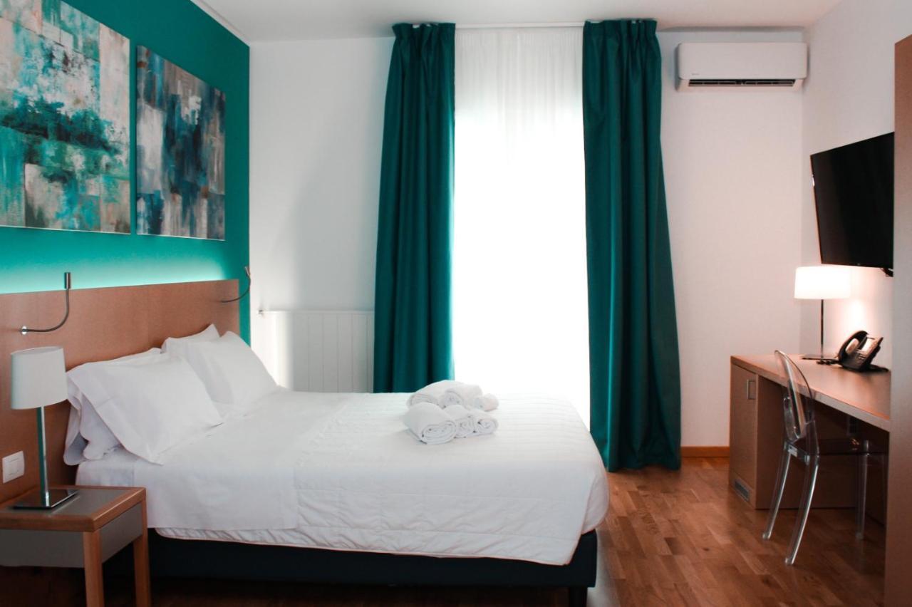 Principe Alogna Hotel & Spa อัลตาวิลลา มิลิเชีย ภายนอก รูปภาพ
