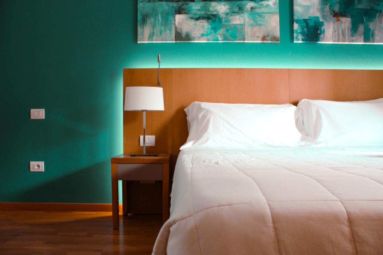 Principe Alogna Hotel & Spa อัลตาวิลลา มิลิเชีย ภายนอก รูปภาพ